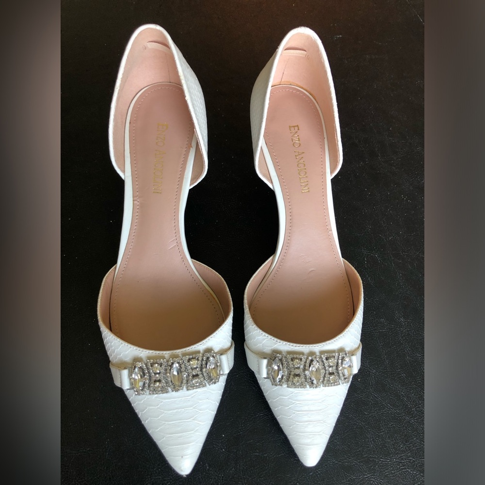 Enzo Angiolini White Pointed D'Orsay Heels with Crystal Buckle. Eagabella.